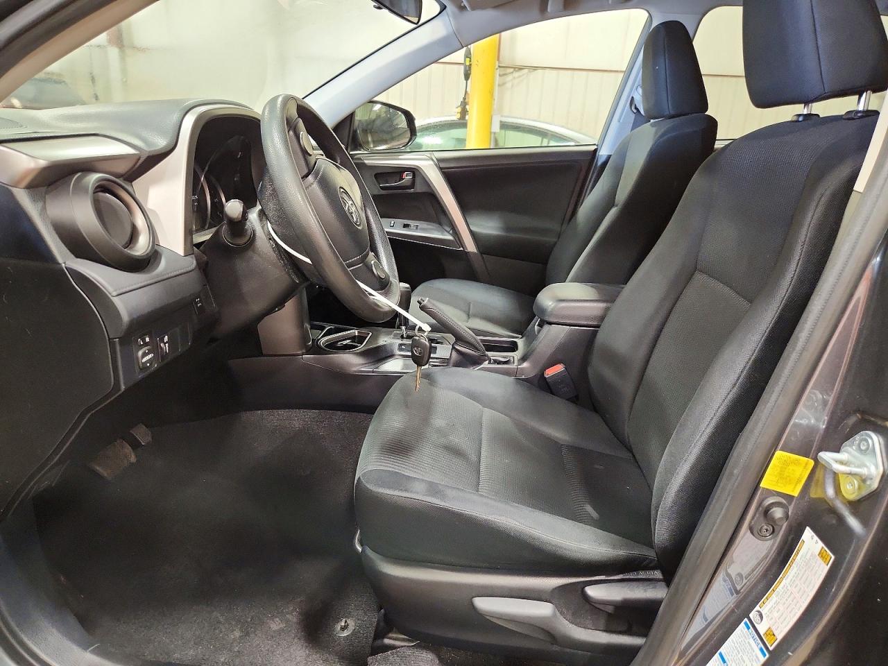 2016 TOYOTA RAV4