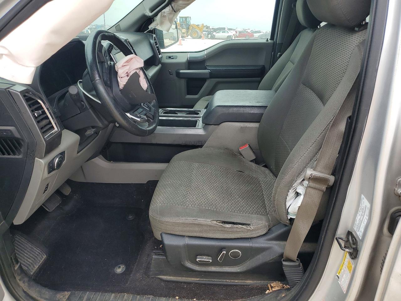 2015 FORD F150