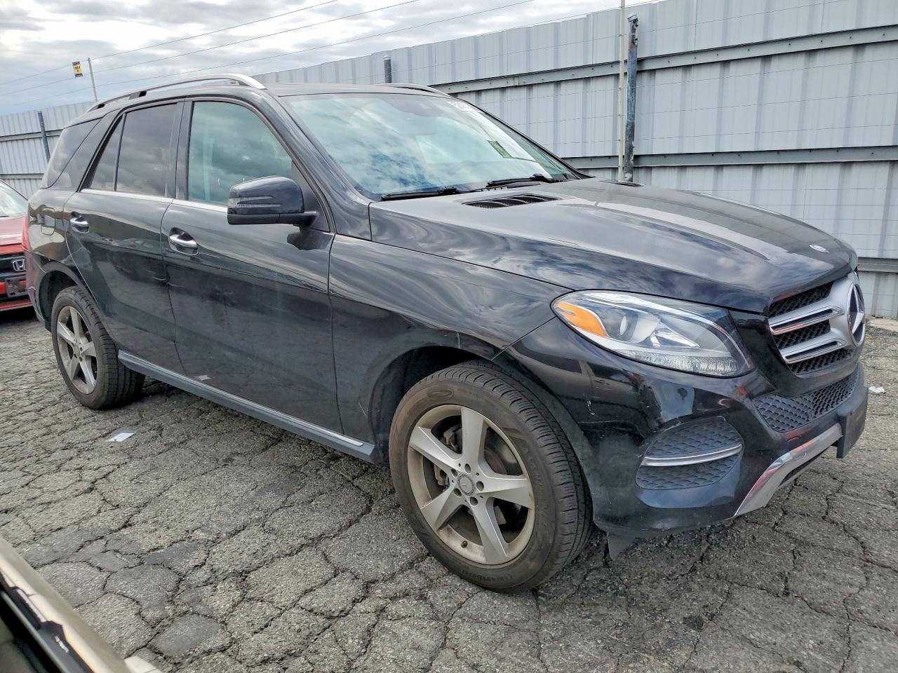 2016 MERCEDES-BENZ GLE-CLASS