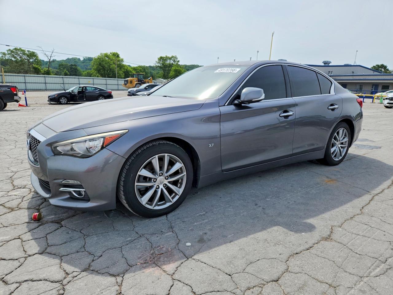 2015 INFINITI Q50