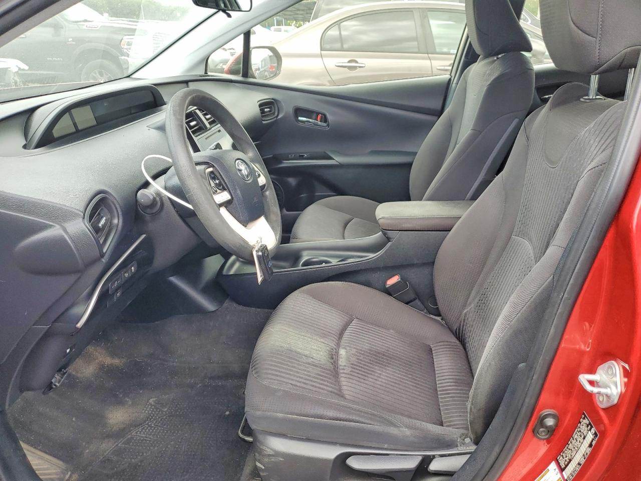 2018 TOYOTA PRIUS