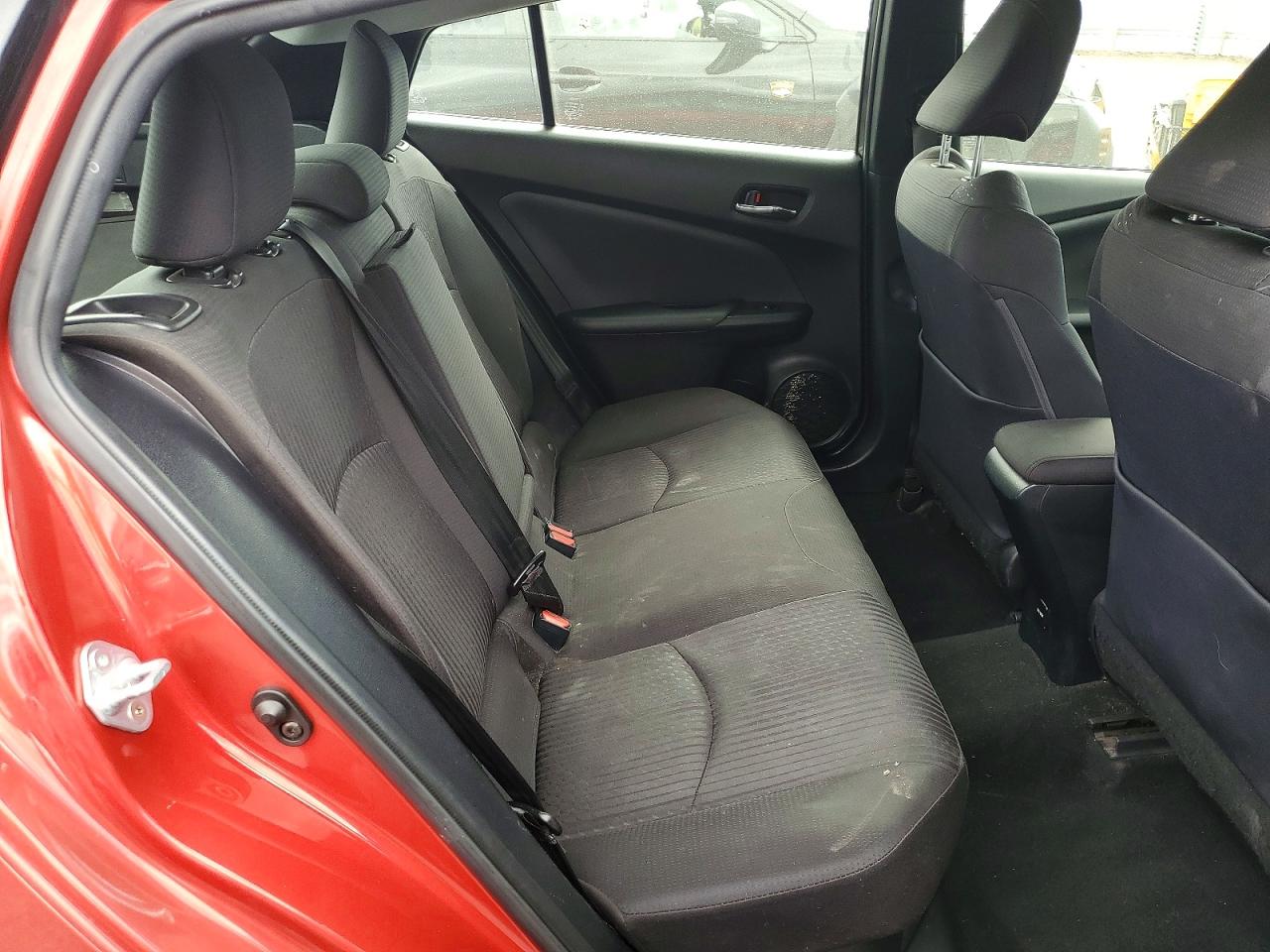2018 TOYOTA PRIUS