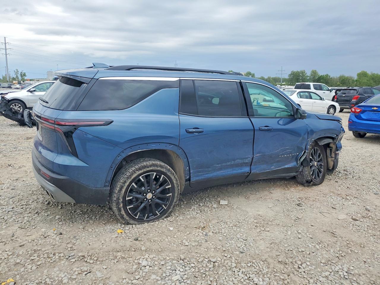 2025 CHEVROLET TRAVERSE