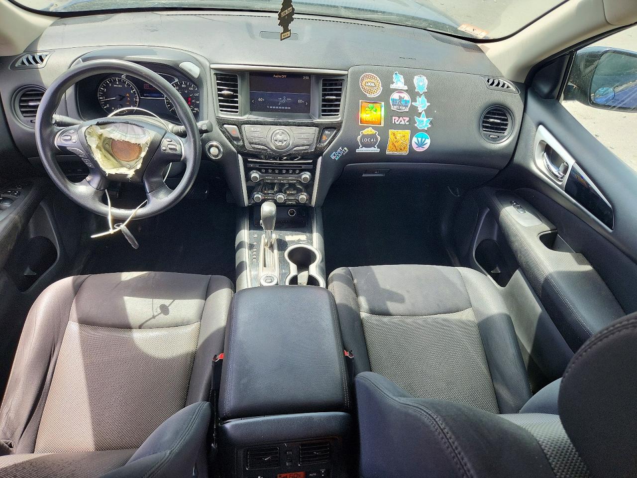 2017 NISSAN PATHFINDER