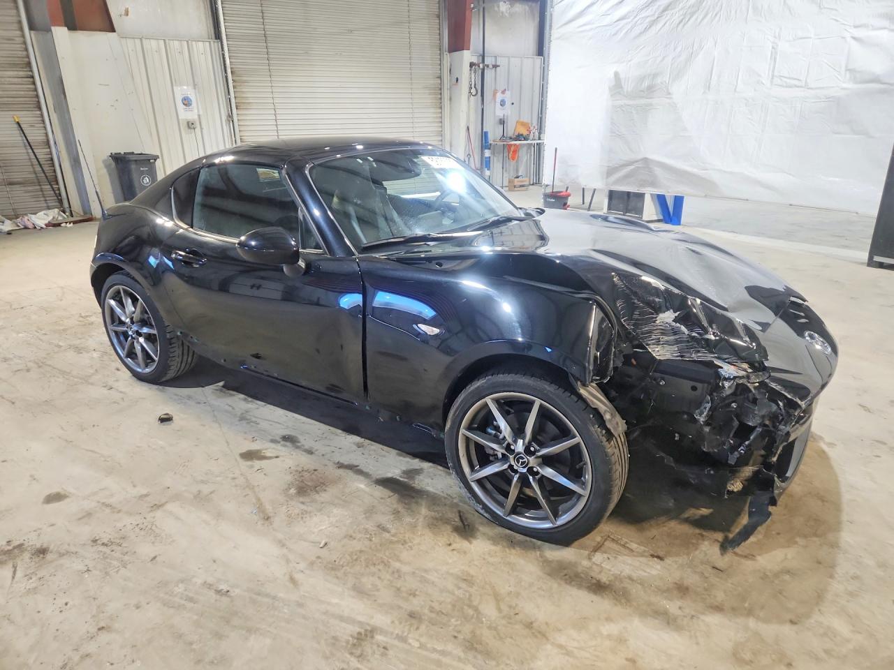 2021 MAZDA MX5