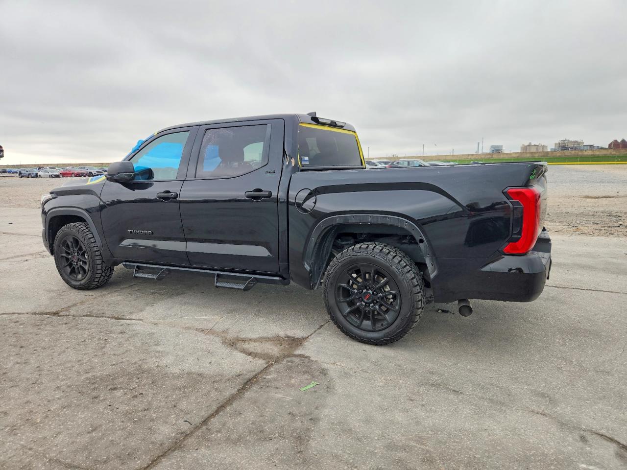 2022 TOYOTA TUNDRA
