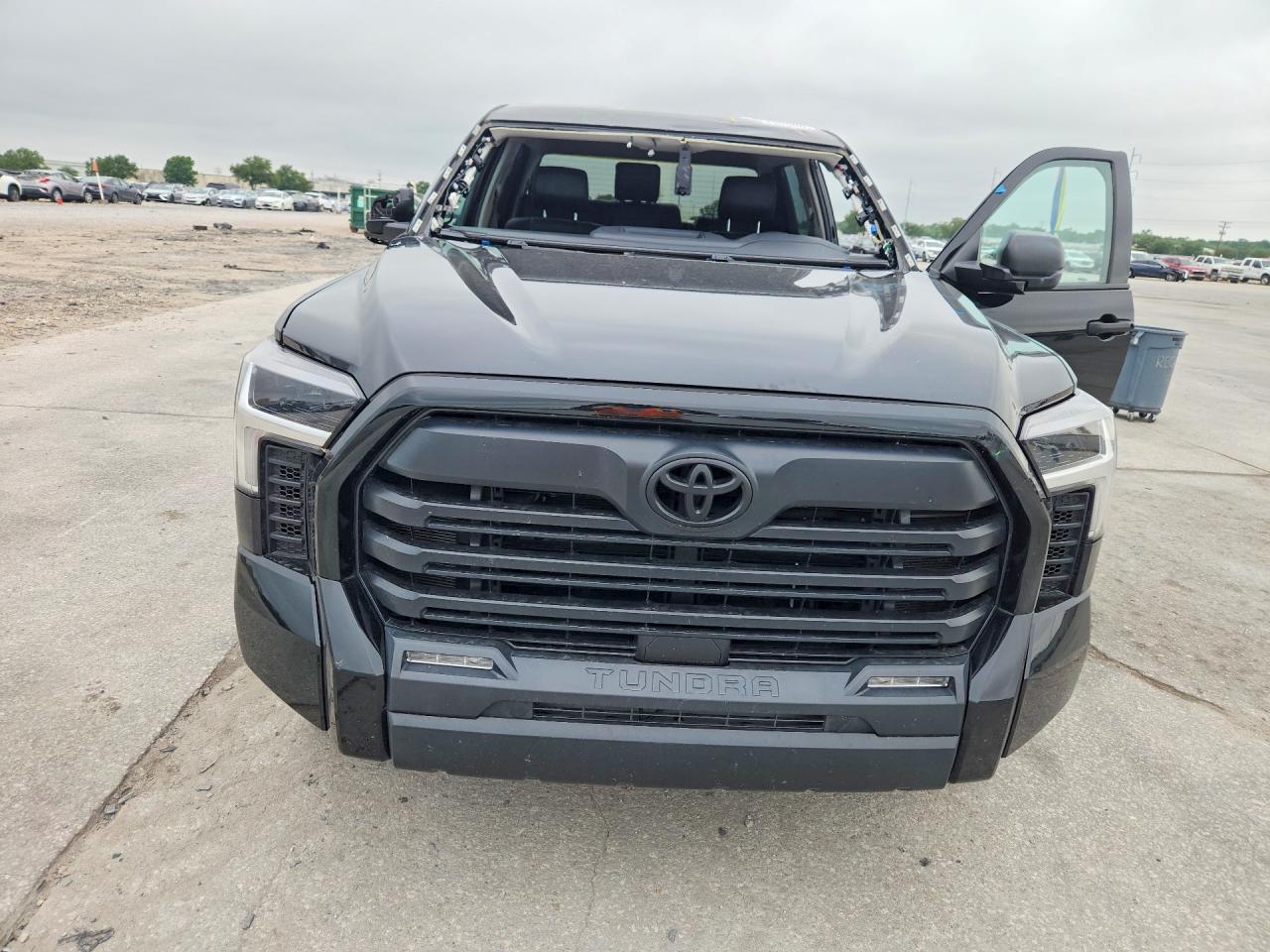 2022 TOYOTA TUNDRA