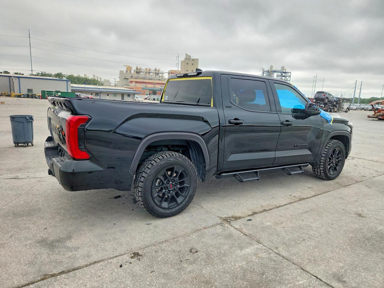2022 TOYOTA TUNDRA