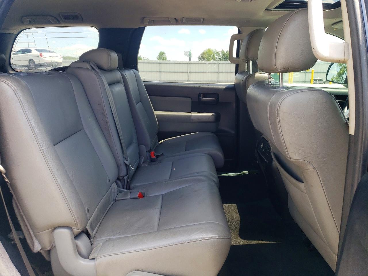 2017 TOYOTA SEQUOIA