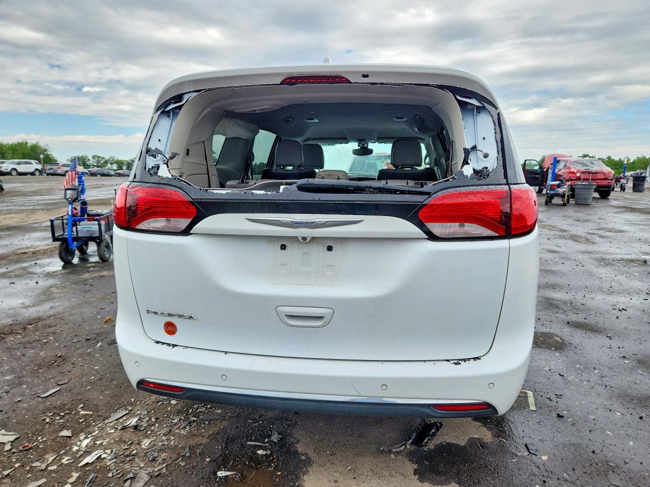 2017 CHRYSLER PACIFICA