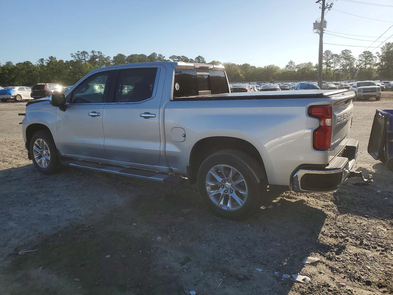 2021 CHEVROLET SILVERADO