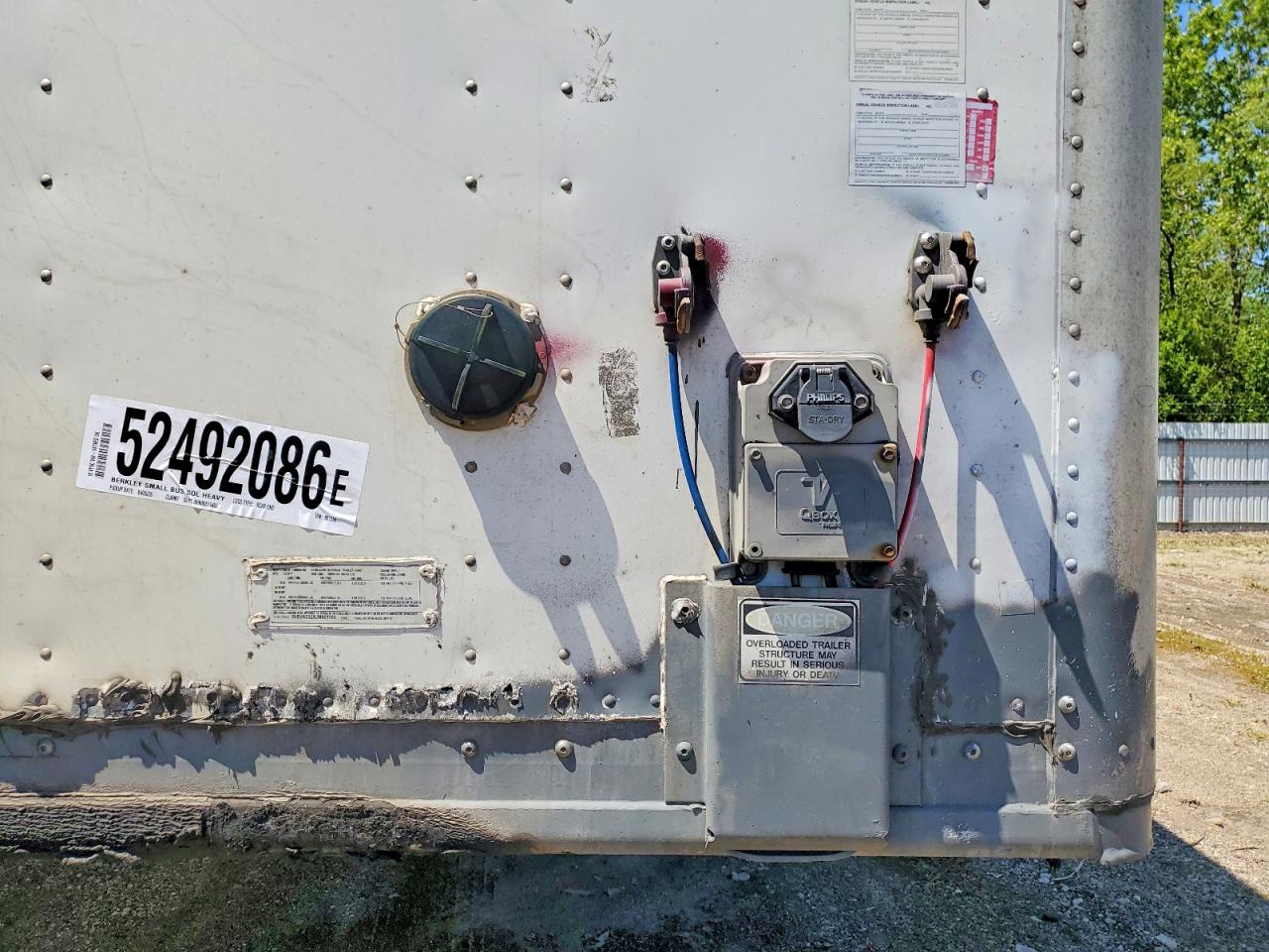 2018 VANGUARD TRAILER DRY FREIGH