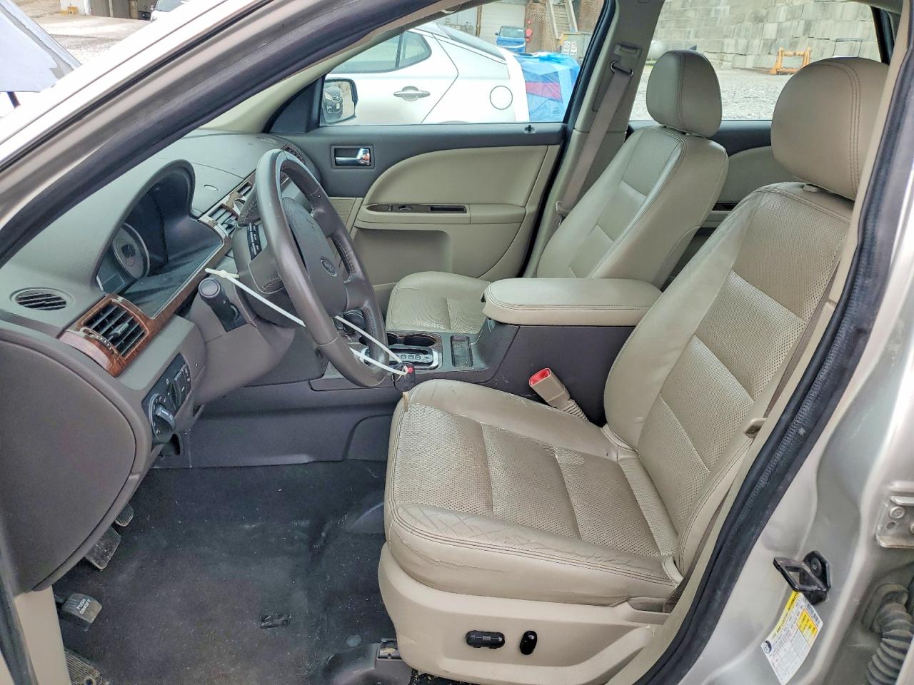 2008 FORD TAURUS