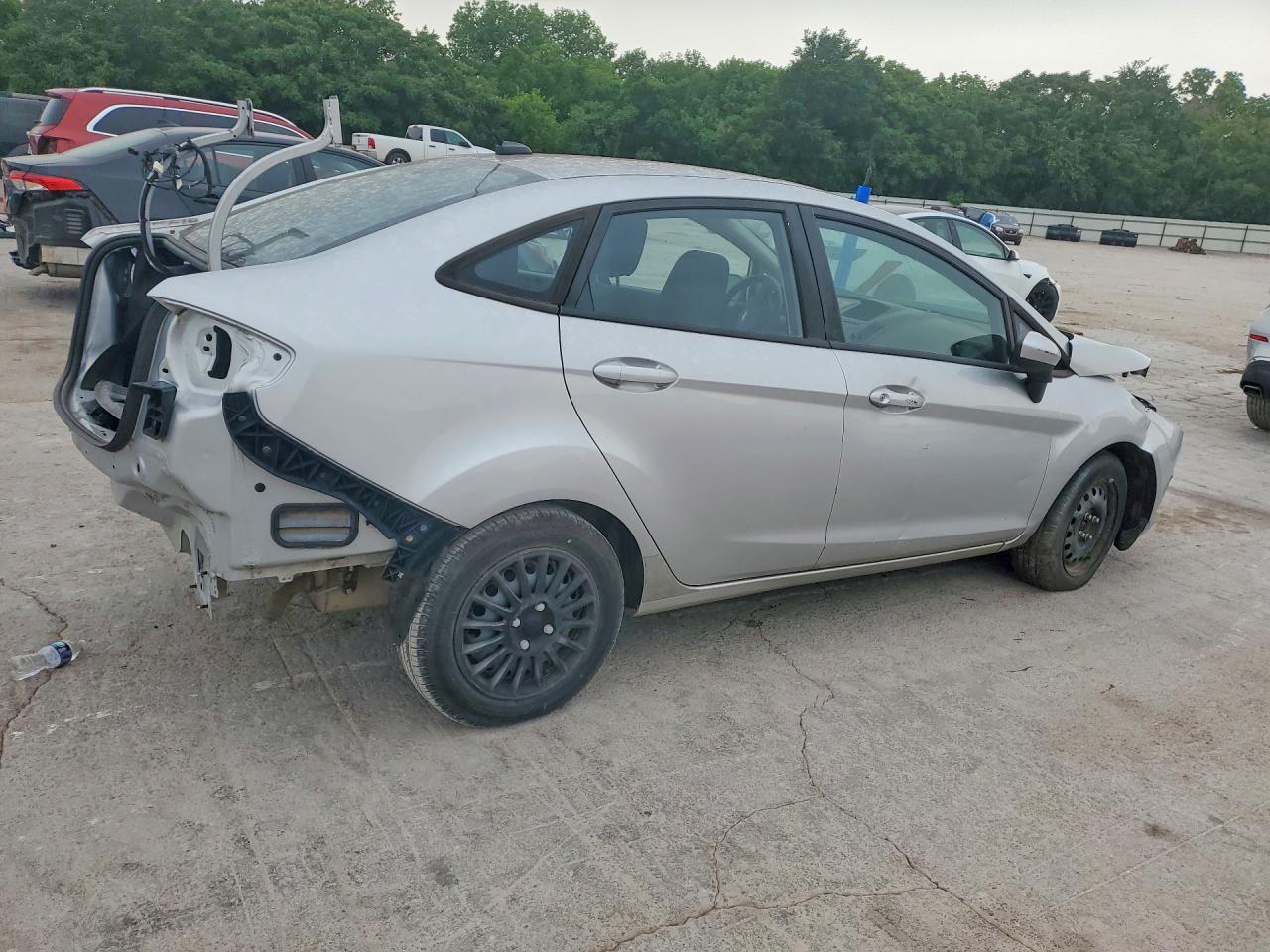 2014 FORD FIESTA
