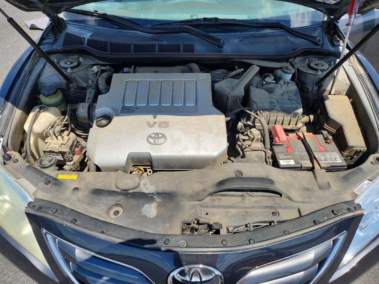 2010 TOYOTA CAMRY