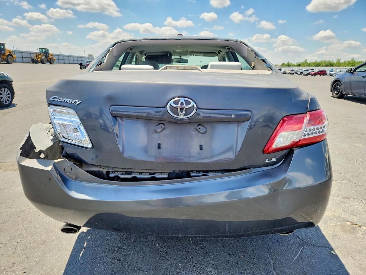 2010 TOYOTA CAMRY