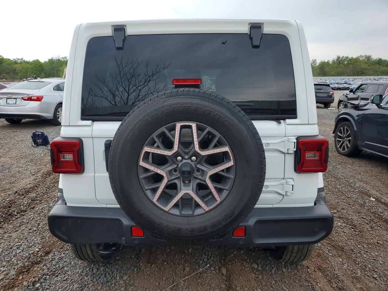 2024 JEEP WRANGLER