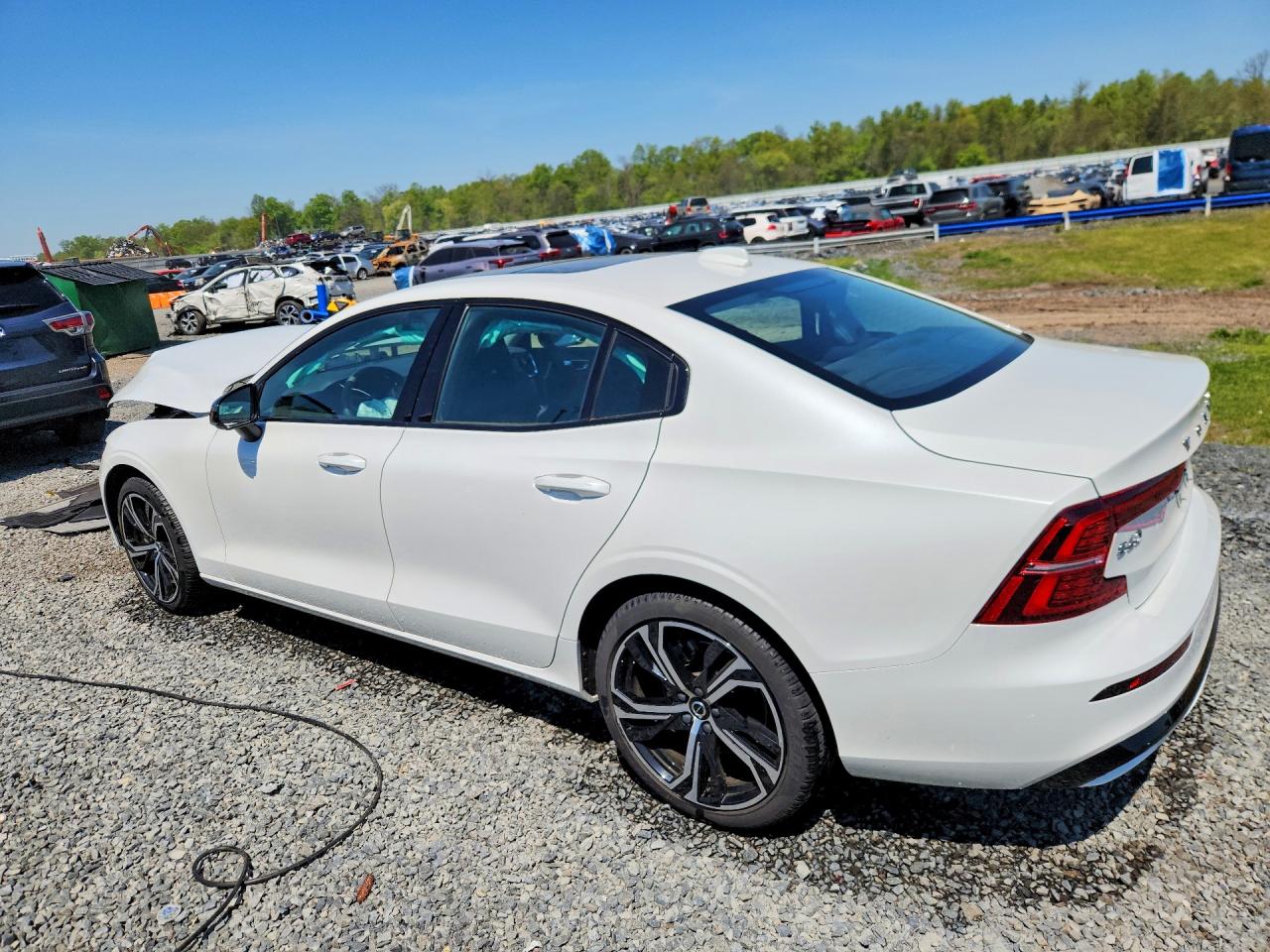 2024 VOLVO S60