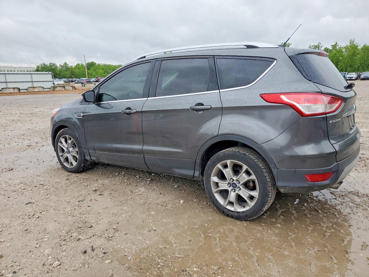 2016 FORD ESCAPE