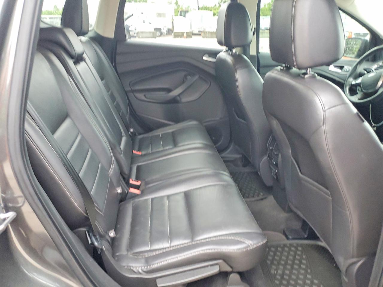 2016 FORD ESCAPE