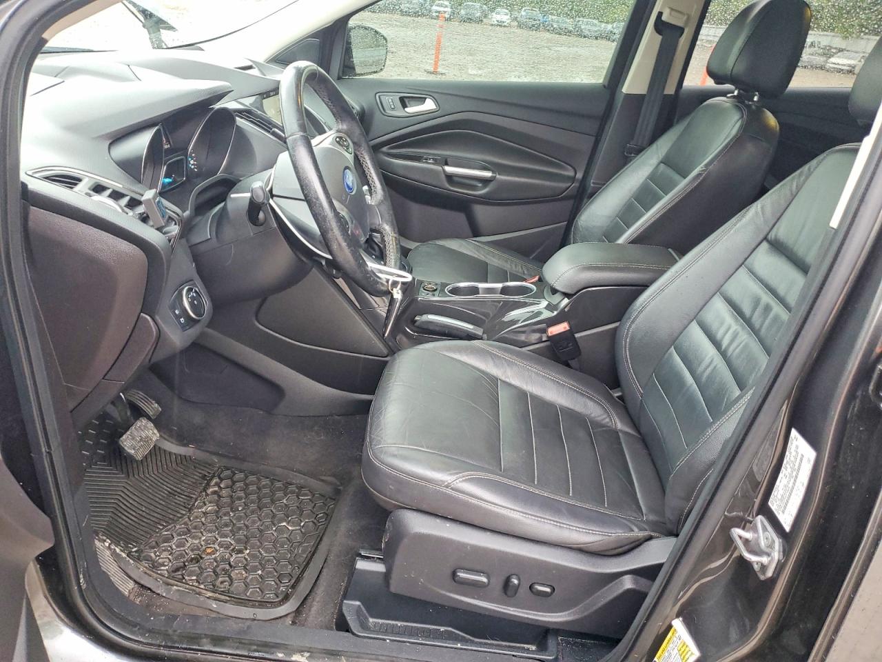 2016 FORD ESCAPE
