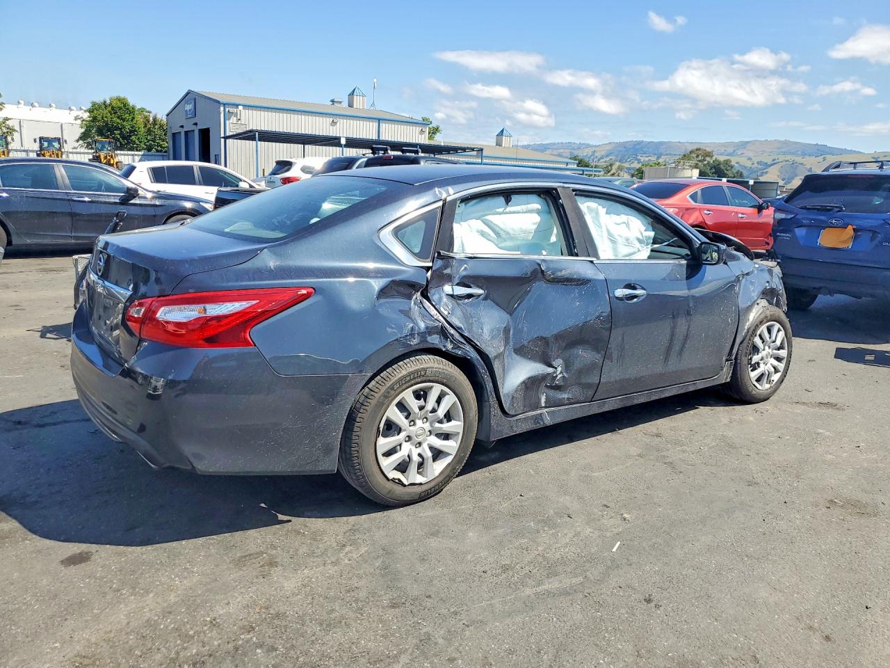 2017 NISSAN ALTIMA