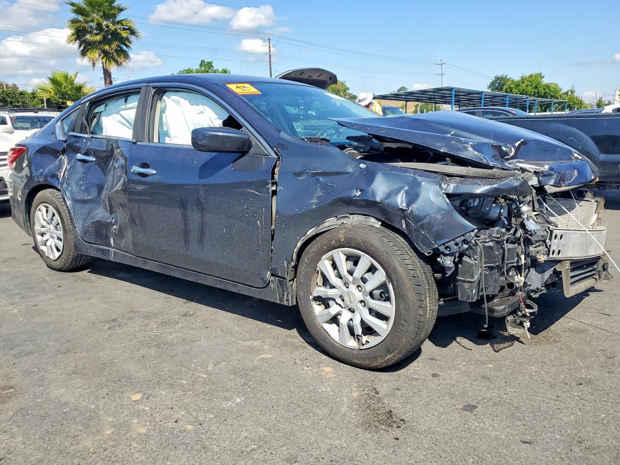 2017 NISSAN ALTIMA