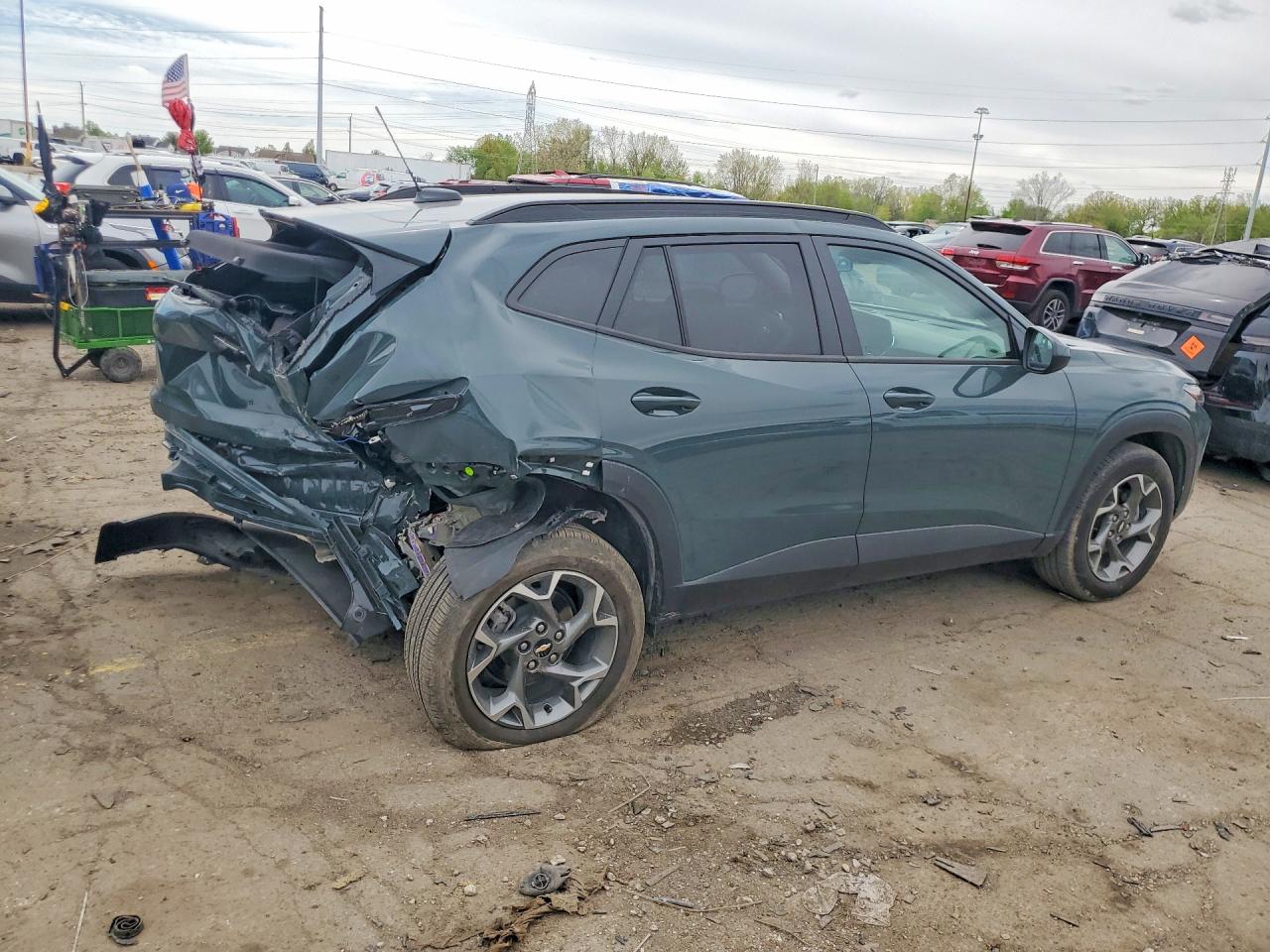 2025 CHEVROLET TRAX