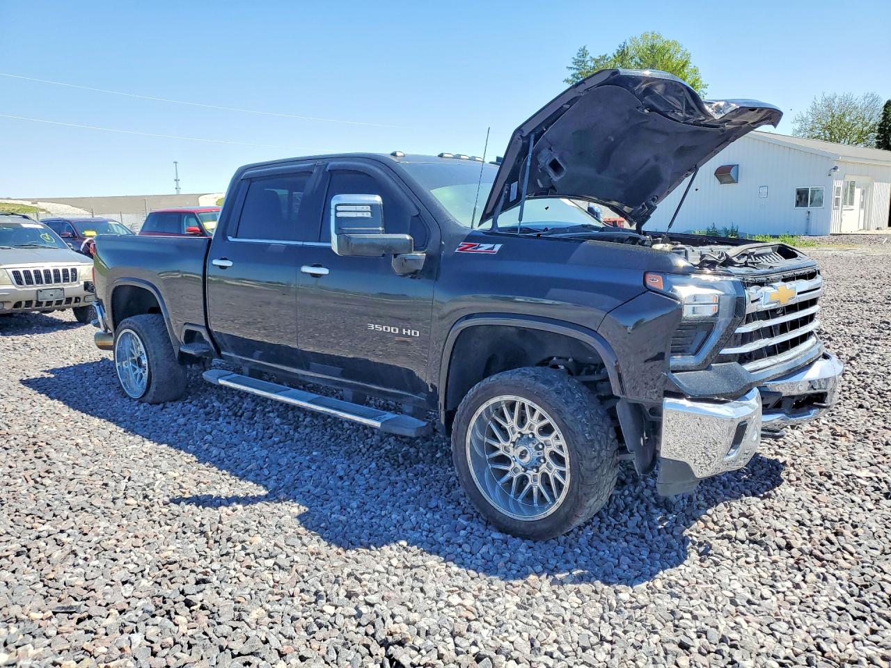 2024 CHEVROLET SILVERADO