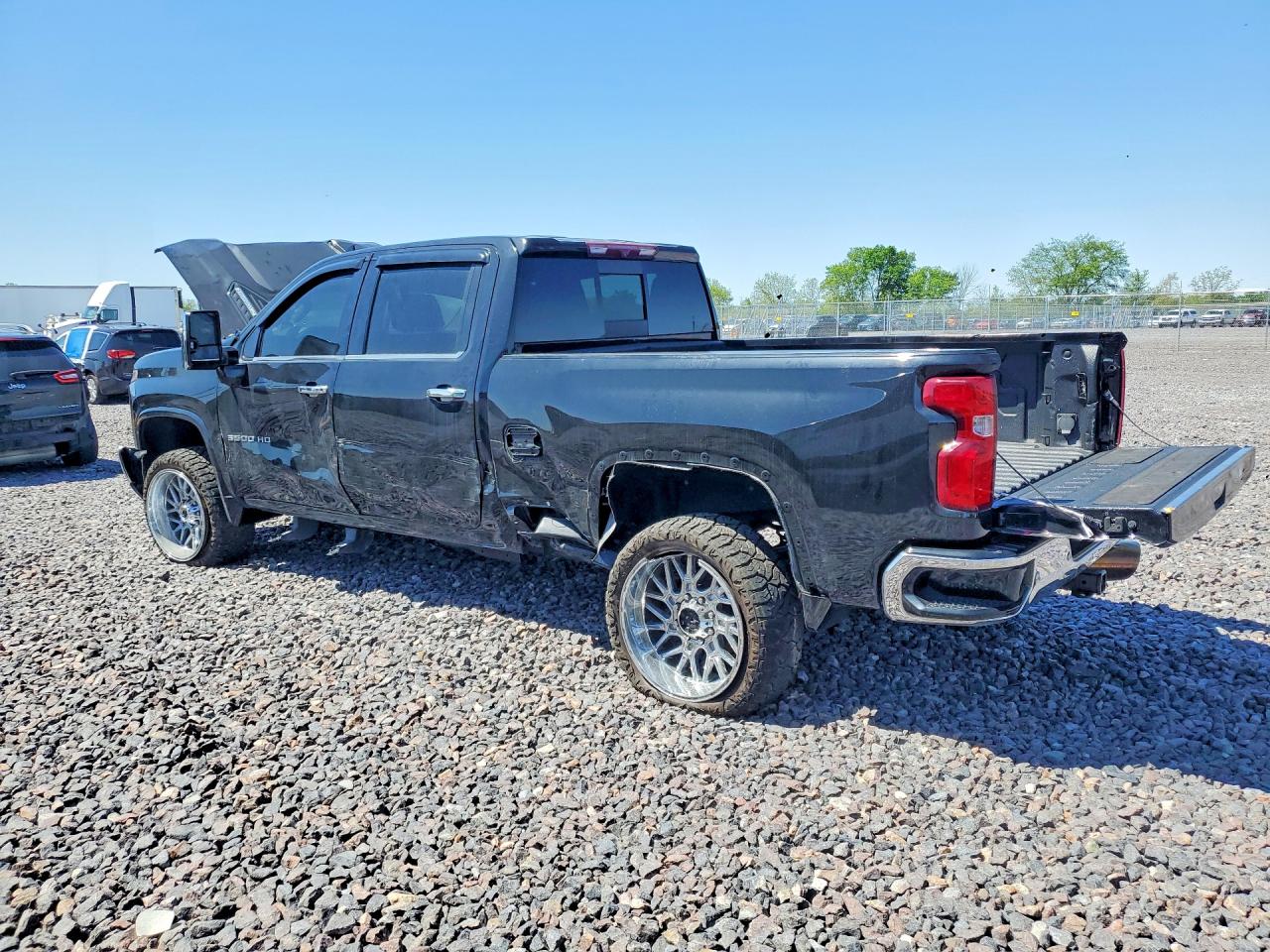 2024 CHEVROLET SILVERADO