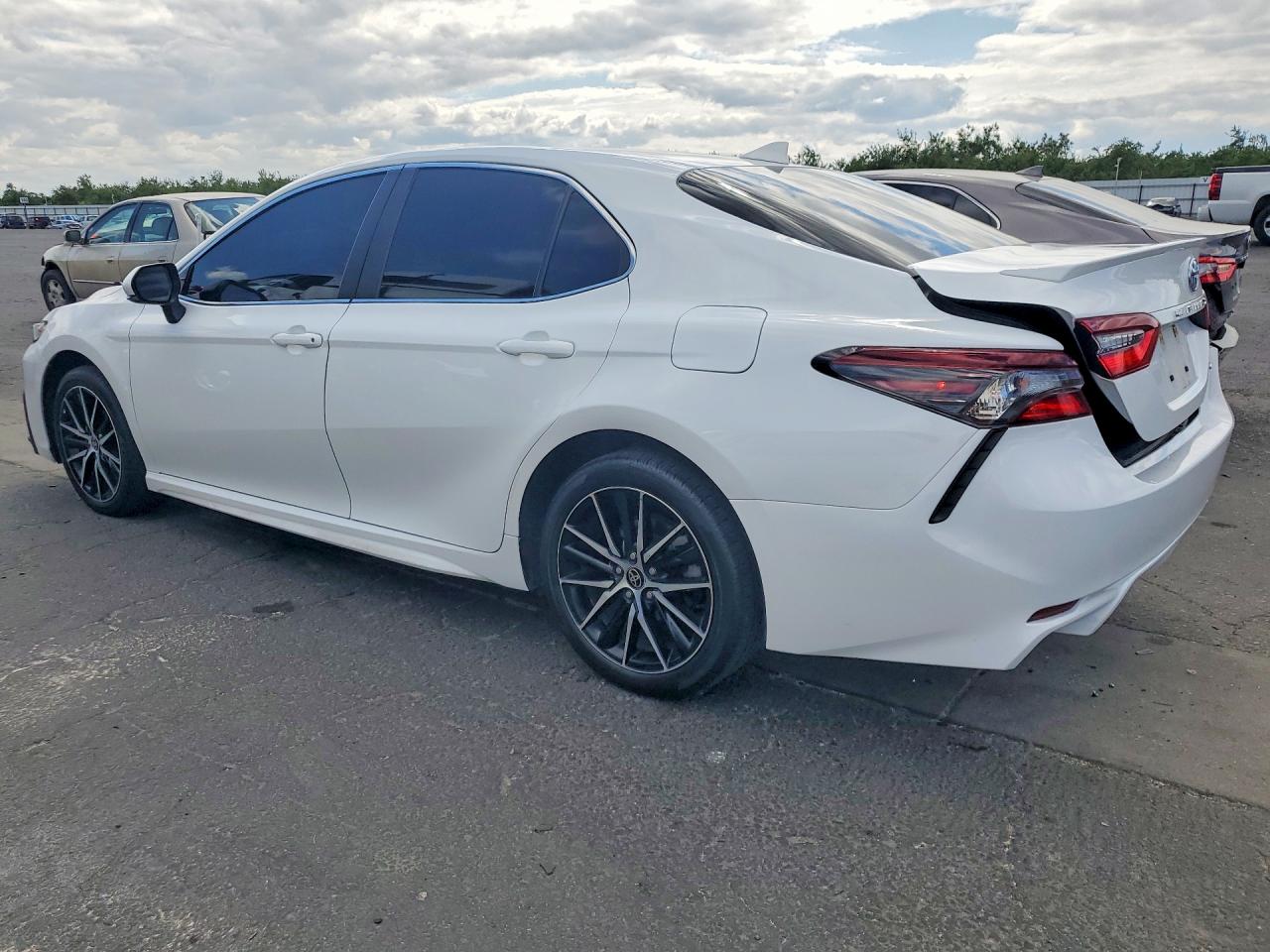 2023 TOYOTA CAMRY