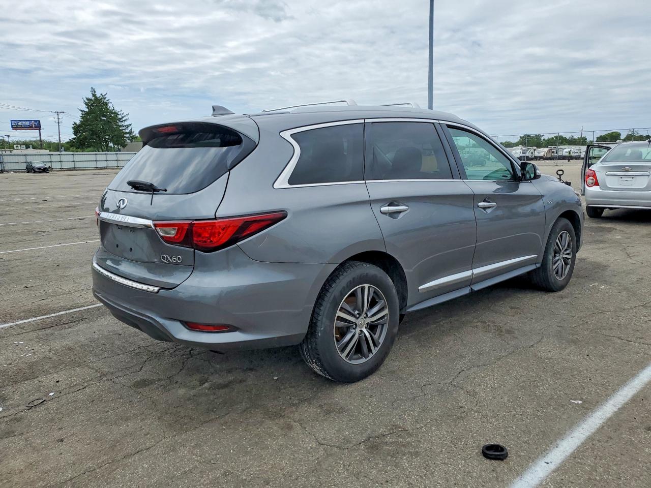 2017 INFINITI QX60