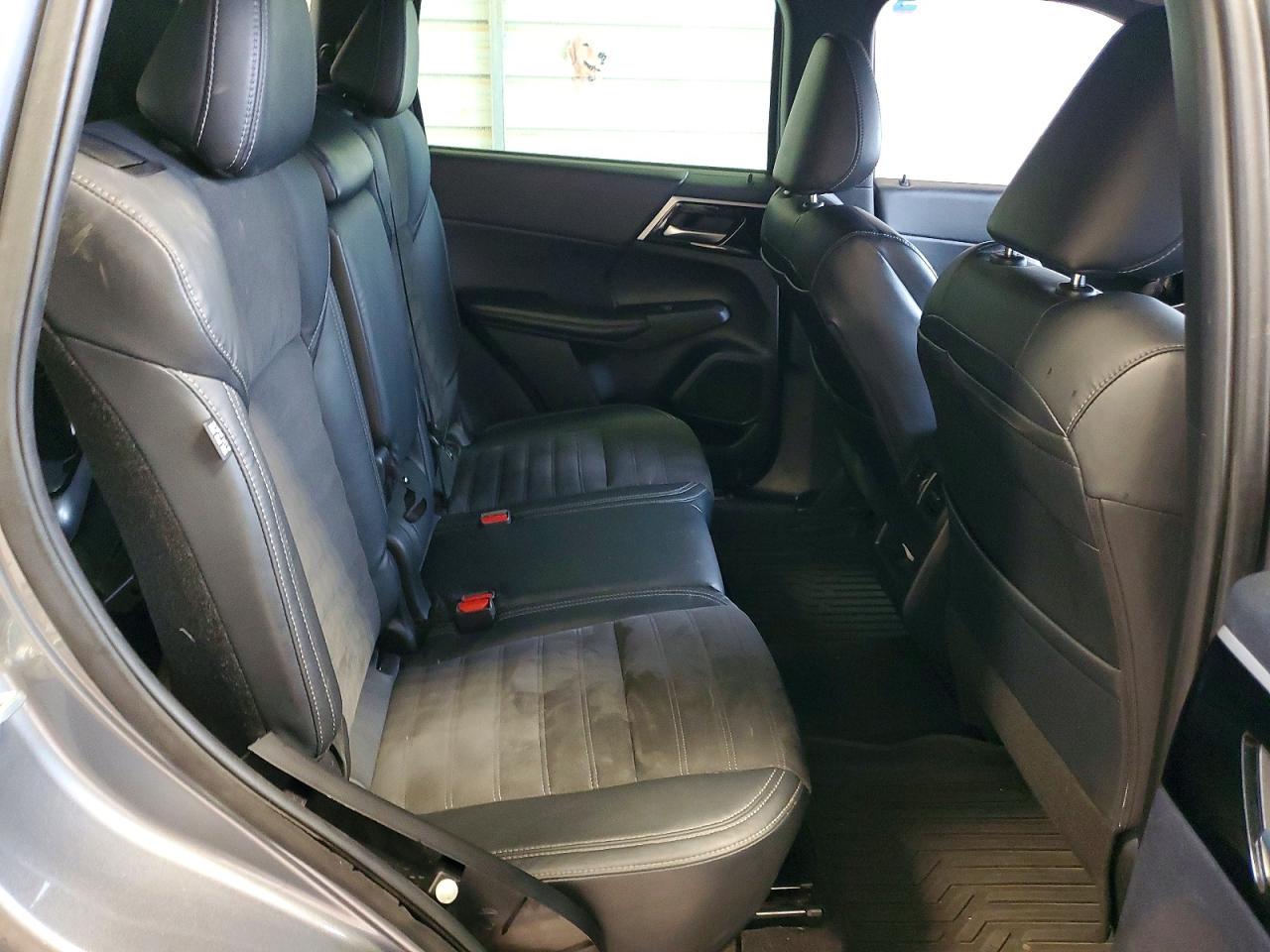 2023 MITSUBISHI OUTLANDER