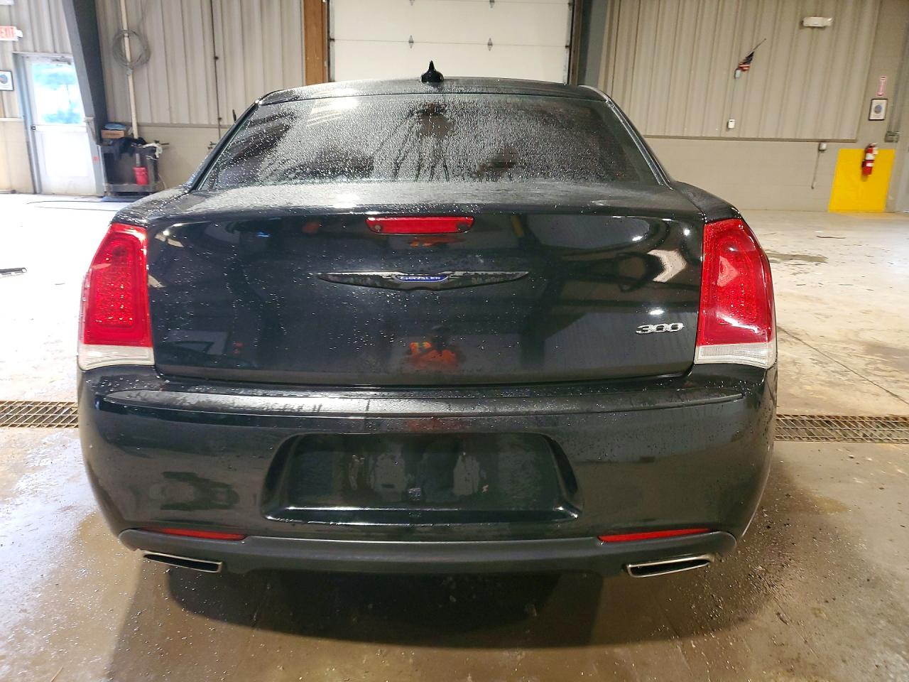 2019 CHRYSLER 300