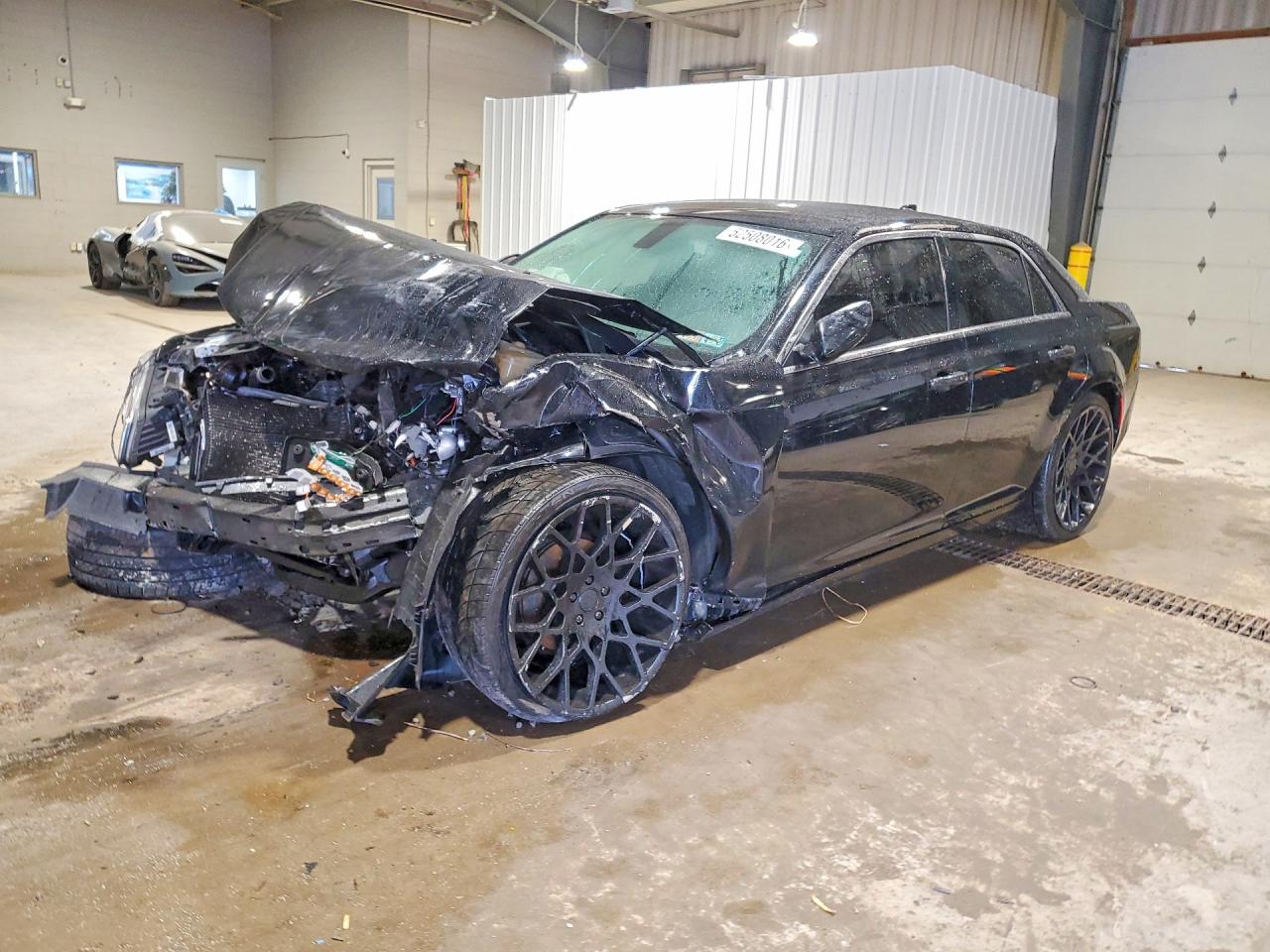 2019 CHRYSLER 300