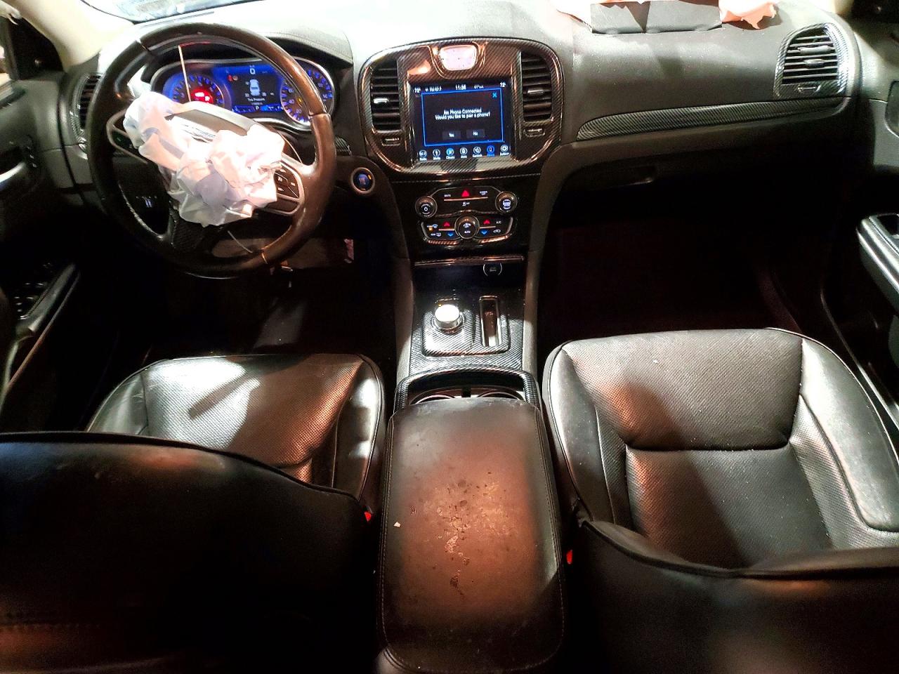 2019 CHRYSLER 300
