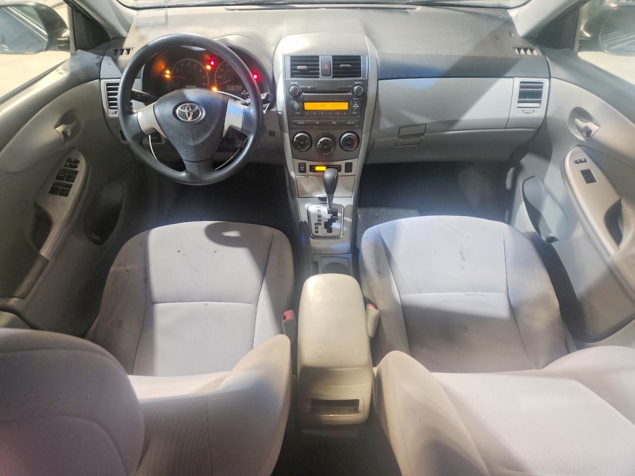 2011 TOYOTA COROLLA