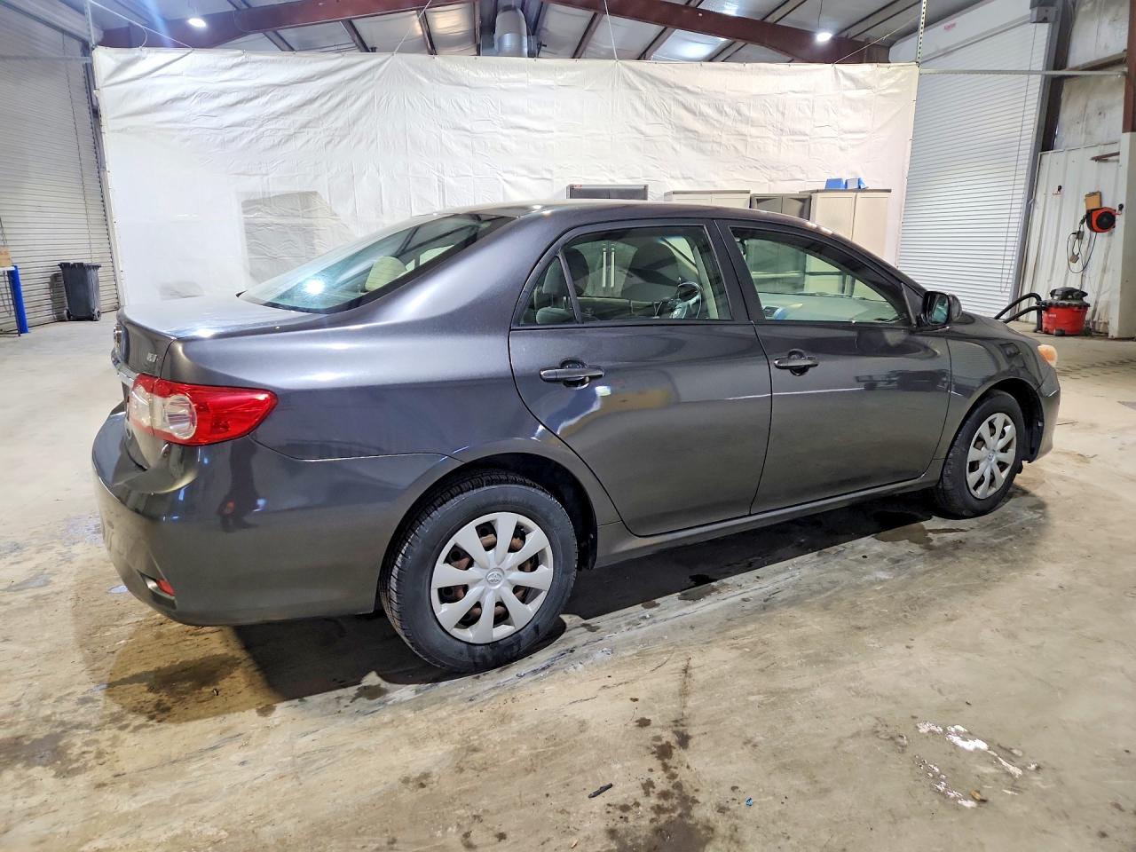 2011 TOYOTA COROLLA
