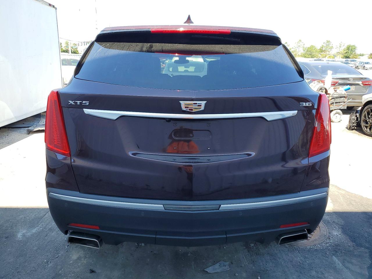 2018 CADILLAC XT5