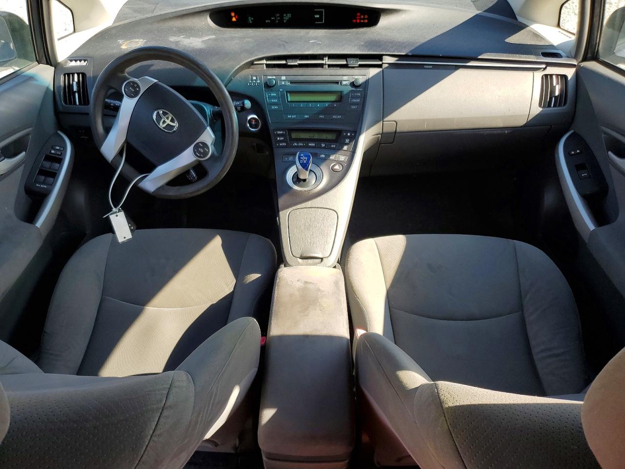2011 TOYOTA PRIUS