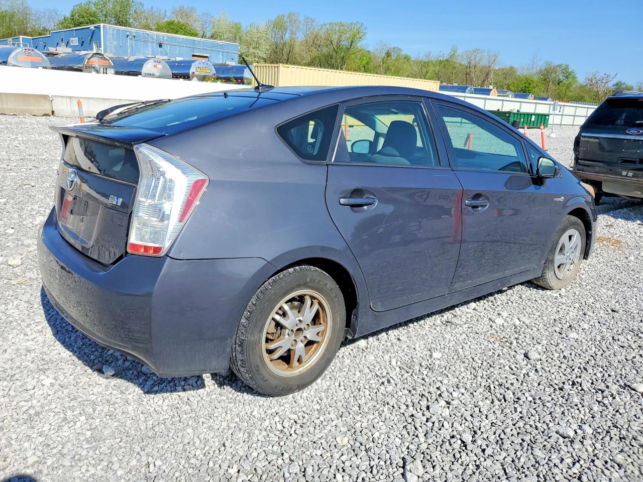2011 TOYOTA PRIUS
