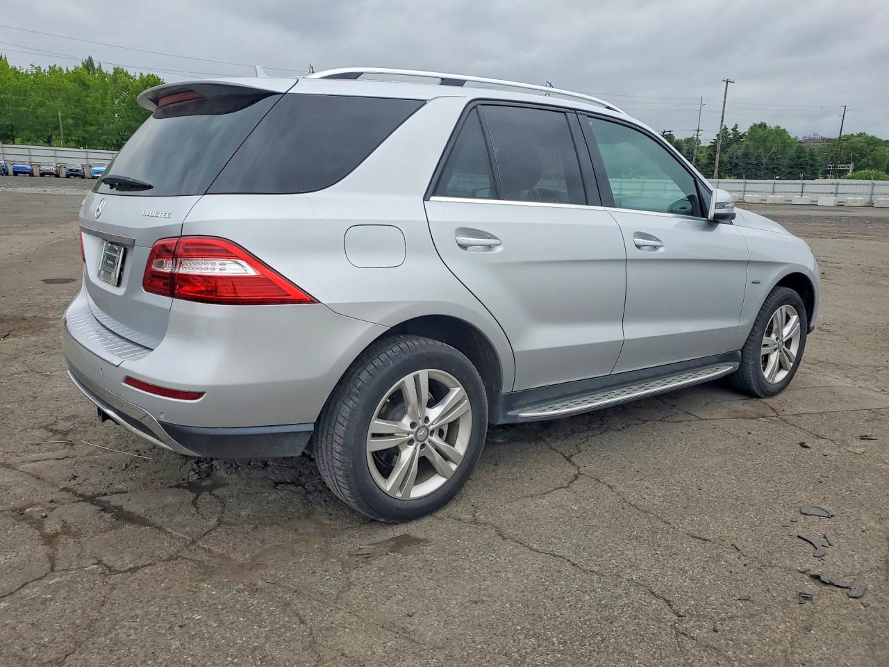 2012 MERCEDES-BENZ M-CLASS