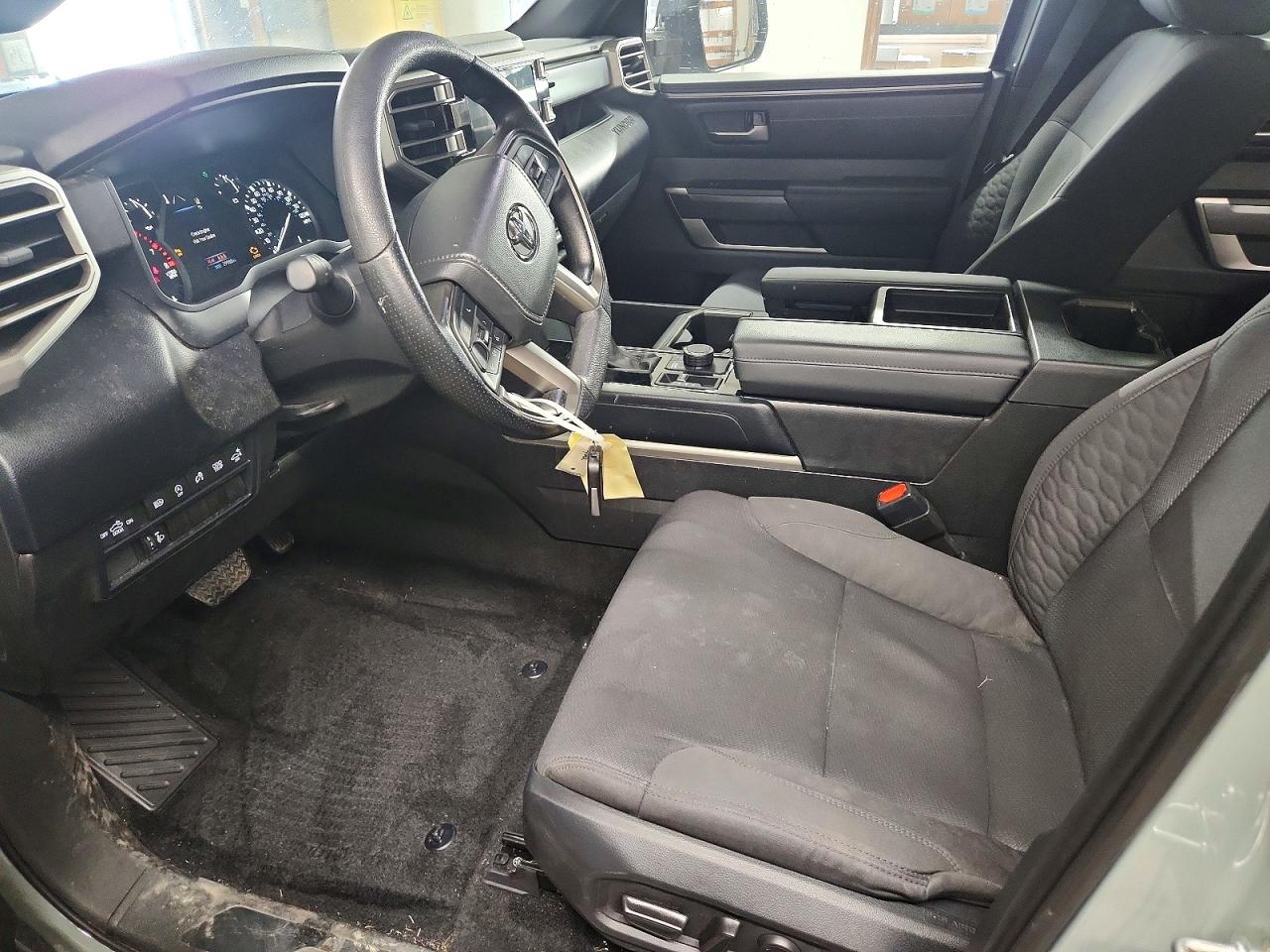 2025 TOYOTA TUNDRA