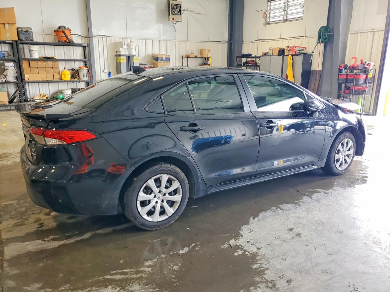 2025 TOYOTA COROLLA