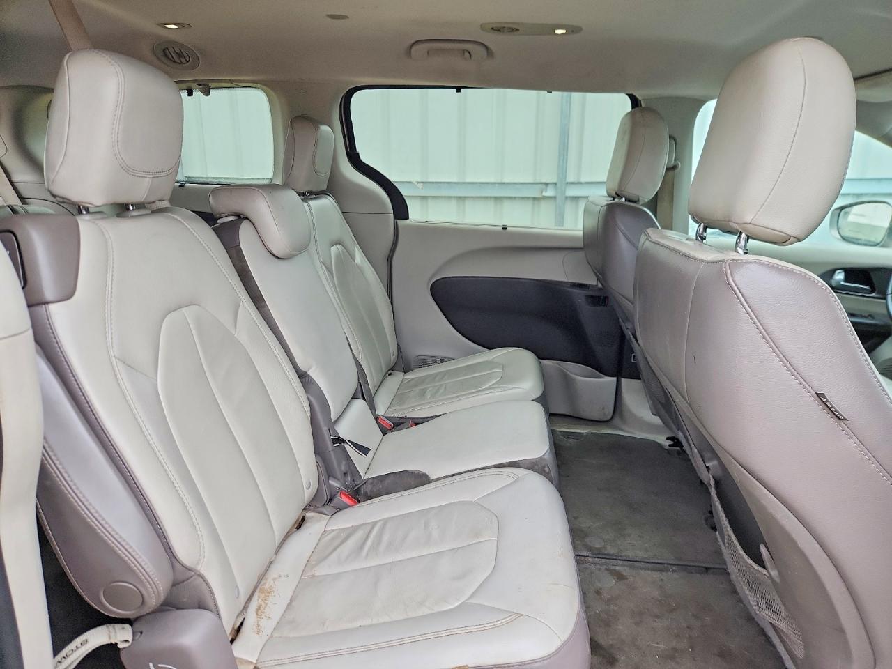 2017 CHRYSLER PACIFICA
