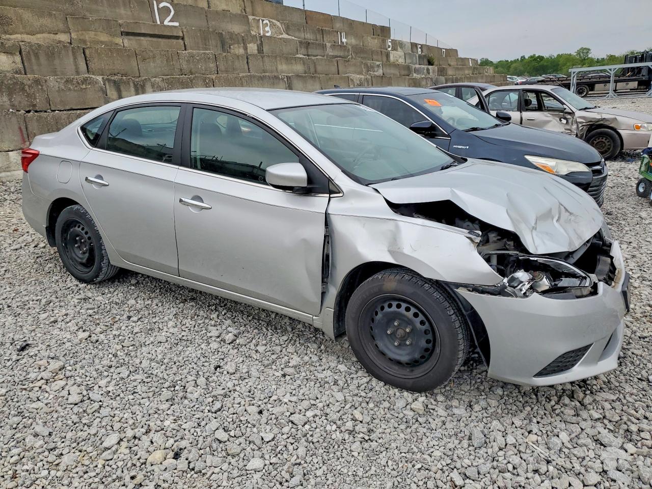 2016 NISSAN SENTRA