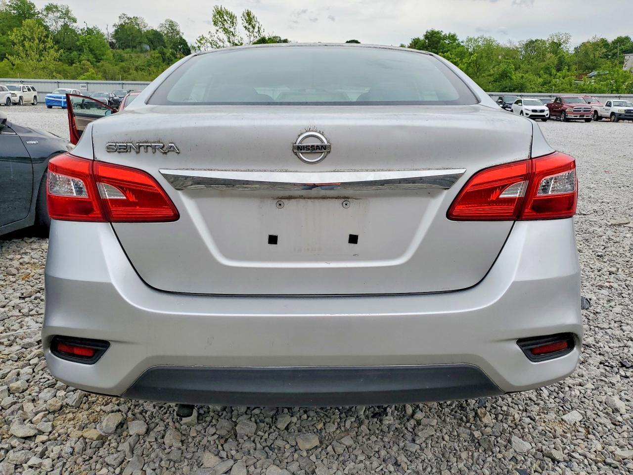 2016 NISSAN SENTRA