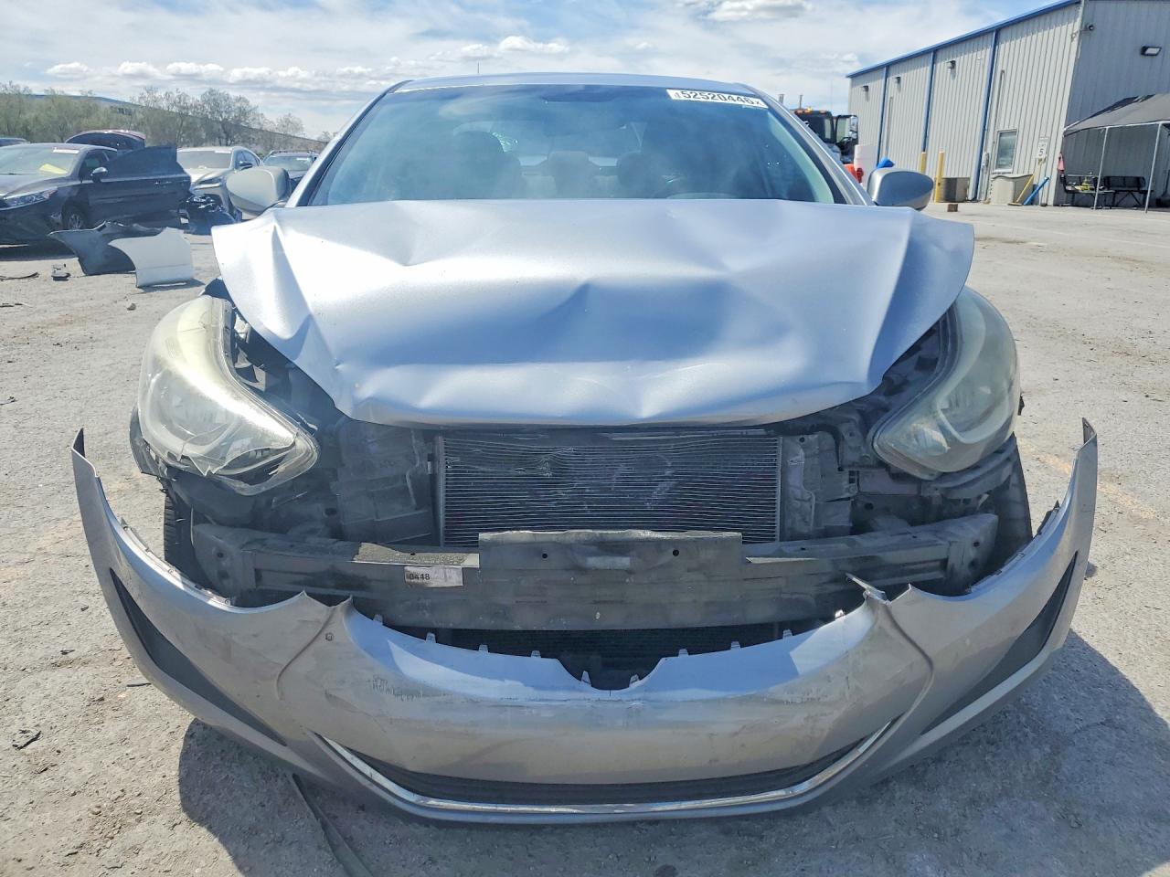2016 HYUNDAI ELANTRA
