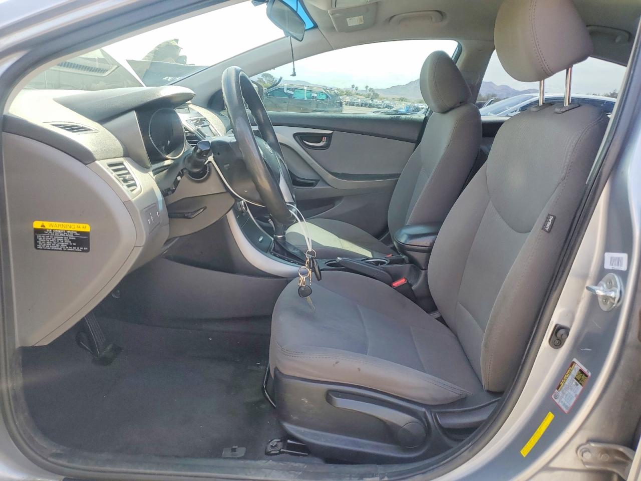 2016 HYUNDAI ELANTRA