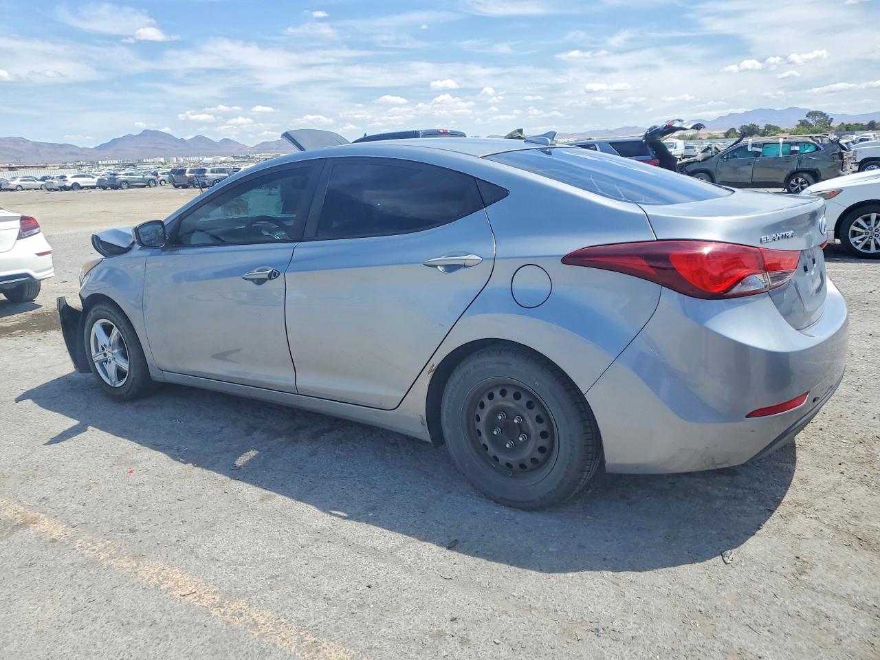 2016 HYUNDAI ELANTRA